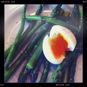 asparagus with egg